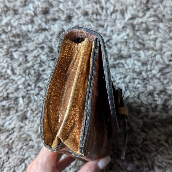 Patricia Nash Metallica Buckle Torri Bag - Picture 7 of 13